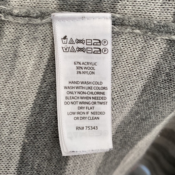 Long Grey Cardigan with Stripe detailing - Picture 6 of 7